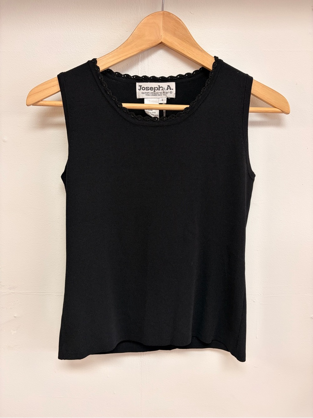 Vintage 90’s Joseph A classic black sleeveless top with lace twin scoop neckline